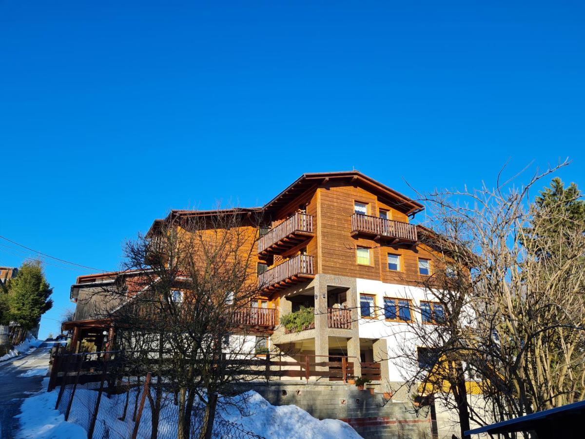 Penzion Mala Fatra U Durka Zilina Exterior photo